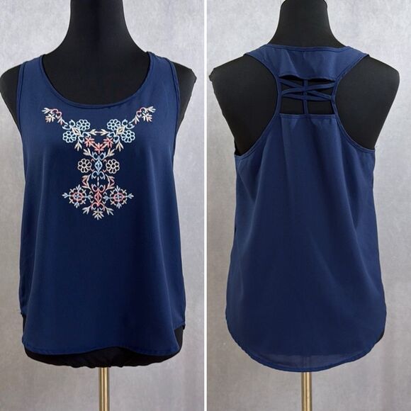 Yahada Tops - NWOT Yahada Embroidered Tank Top